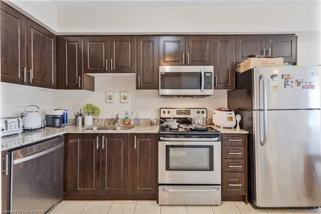 Additional image 8 of 886 Golf Links Rd Unit 302