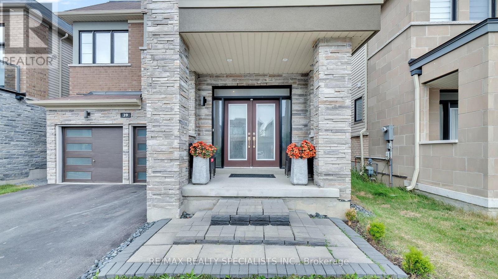 Property image for 39 LARKIN LANE|Clarington (Bowmanville), Ontario L1C4A7