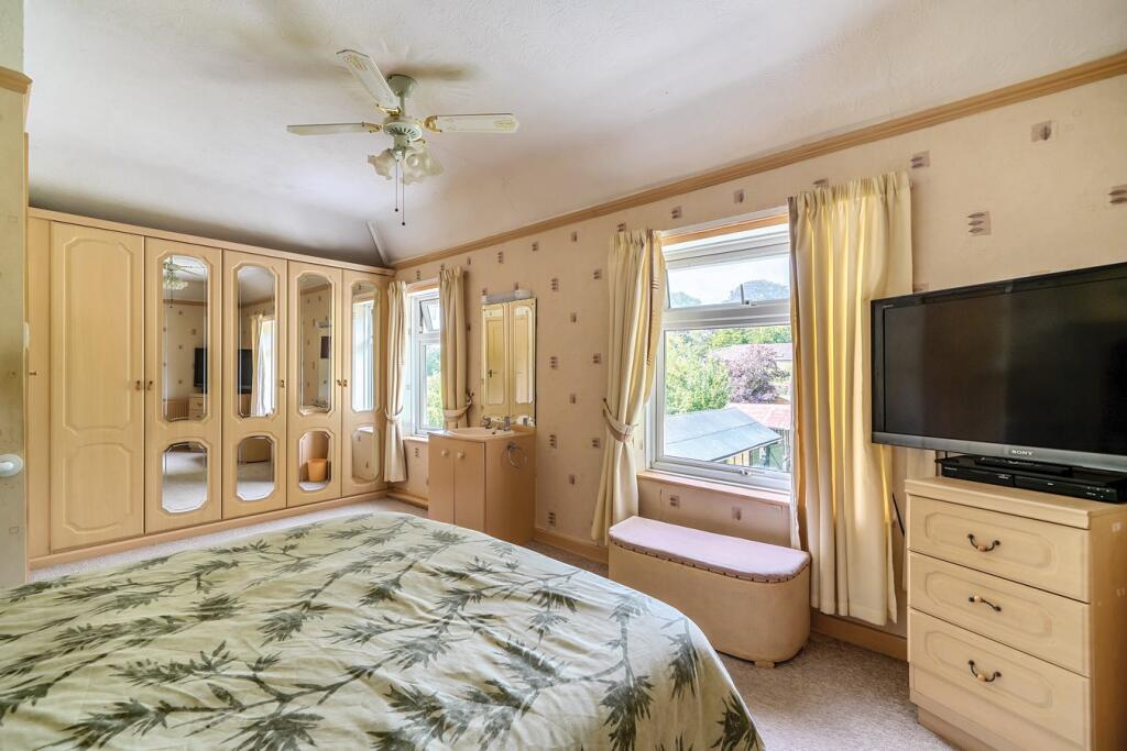 Additional image 12 of Windsor Crescent, Frome, BA11