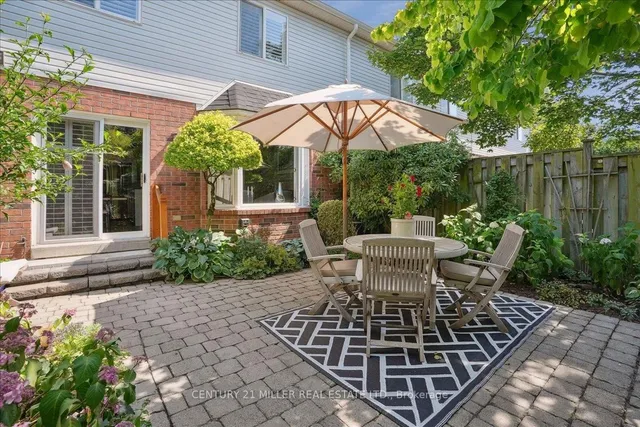 Additional image 36 of 5427 Lakeshore Rd Unit 4