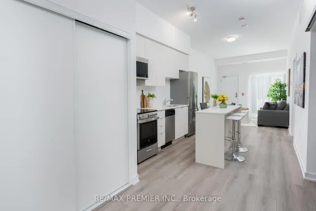 Additional image 7 of 2433 Dufferin St Unit 103