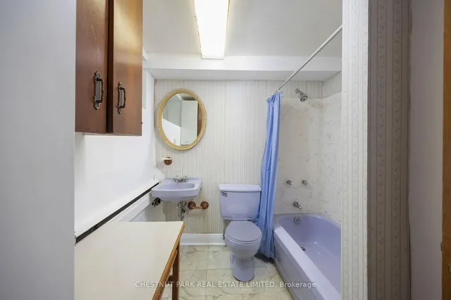 Additional image 33 of 25 Maxwell Ave