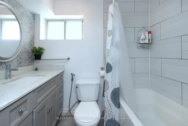 Additional image 15 of 3352 Queen Frederica Dr