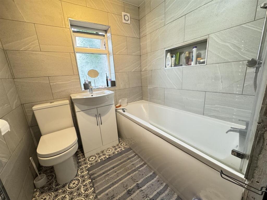 Additional image 19 of Warren Hill Road, Great Barr, Birmingham