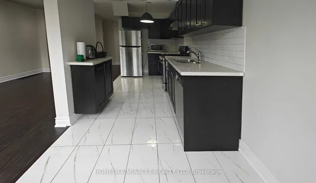 Additional image 38 of 6 September Pl