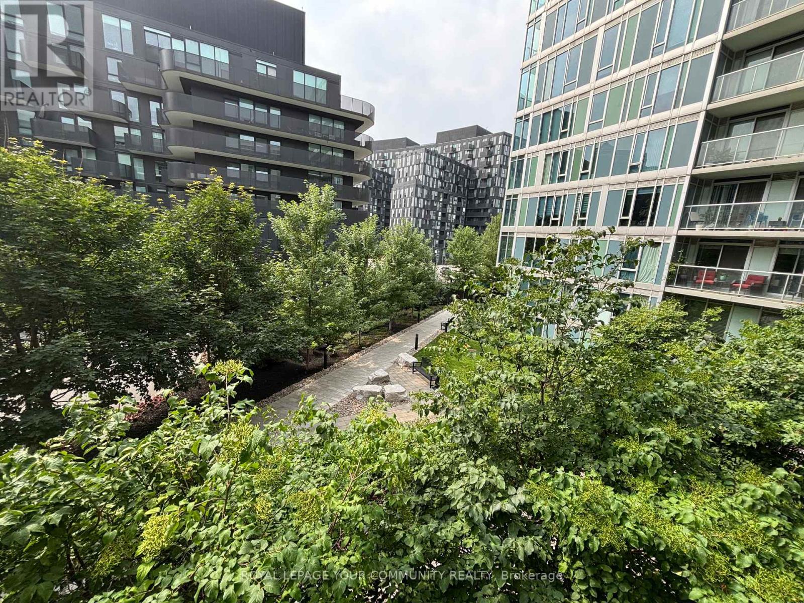 218W - 565 WILSON AVENUE|Toronto (Clanton Park), Ontario M3N5Y6