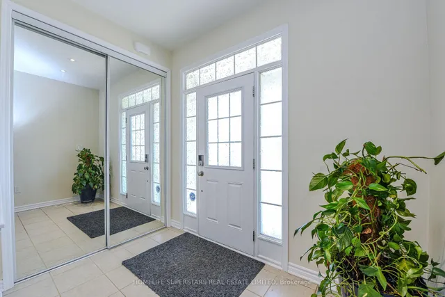 Additional image 4 of 1395 Chretien St