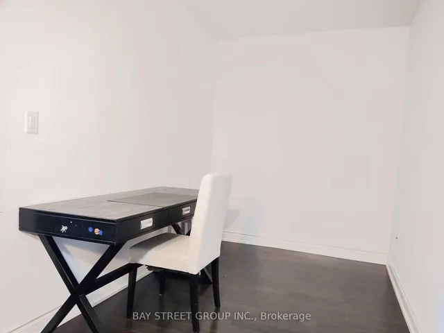 Additional image 4 of 388 Yonge St Unit 6704