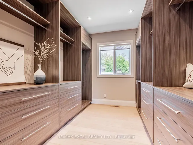 Additional image 23 of 61 Hemford Cres