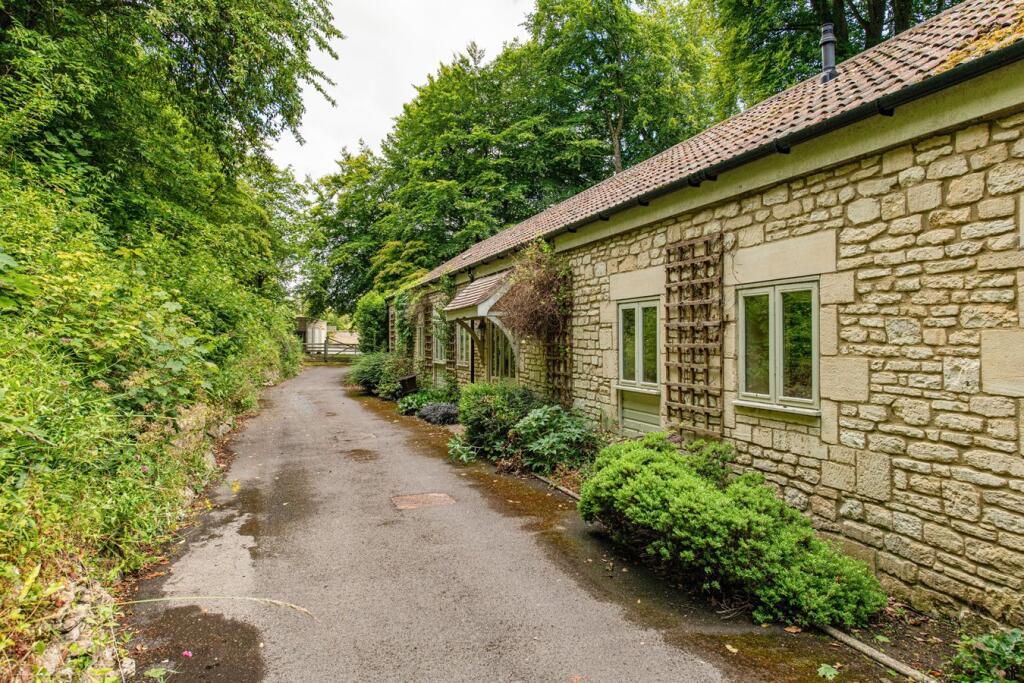 Avon Park Village, Limpley Stoke, BA2