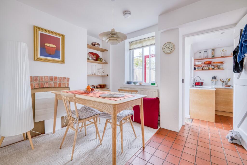 Additional image 7 of Most desirable road in Street