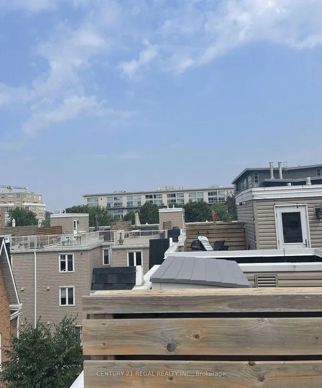 Additional image 18 of 26 Douro St Unit 329