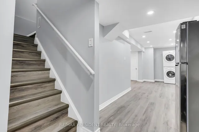 Additional image 31 of 971 Francine Cres