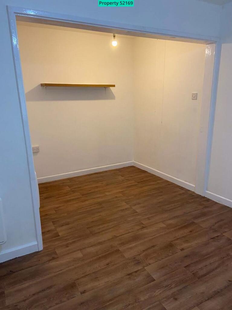 Additional image 8 of Flat 9, Salisbury House, Lily Street, West Bromwich, B71