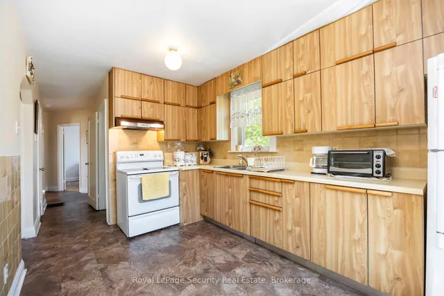 Additional image 7 of 405 Rustic Rd