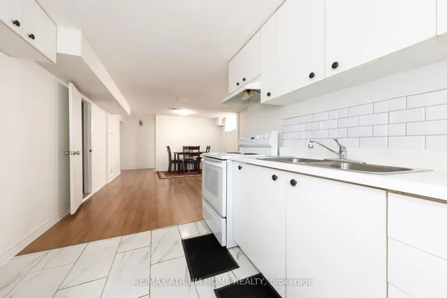 Additional image 20 of 37 Warfield Dr