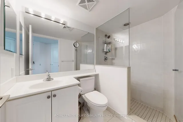 Additional image 27 of 31 Bales Ave Unit 1805