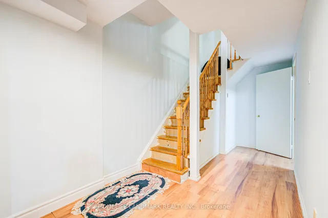 Additional image 34 of 177 Roxanne Cres