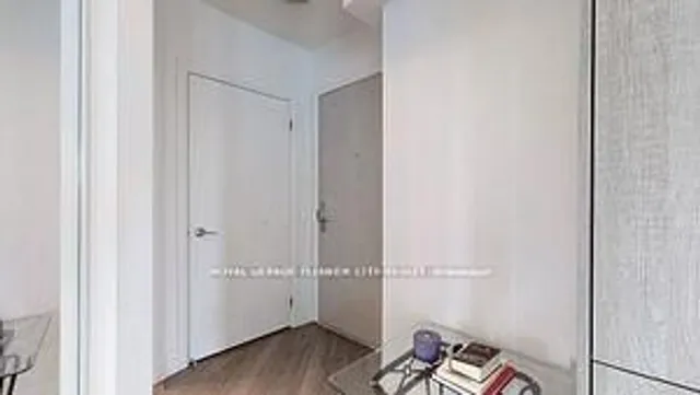 Additional image 9 of 77 Mutual St Unit 1702