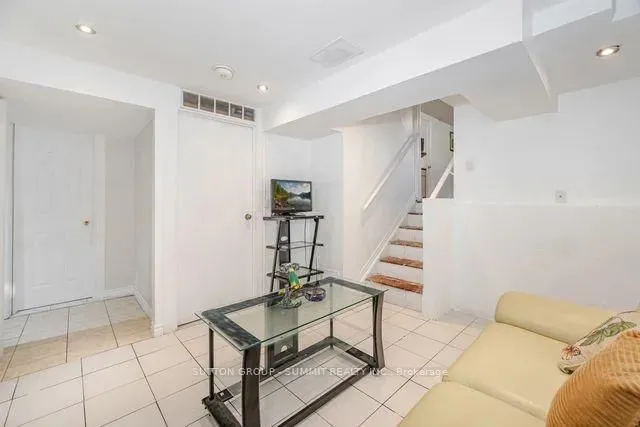 Additional image 49 of 354 Centre St