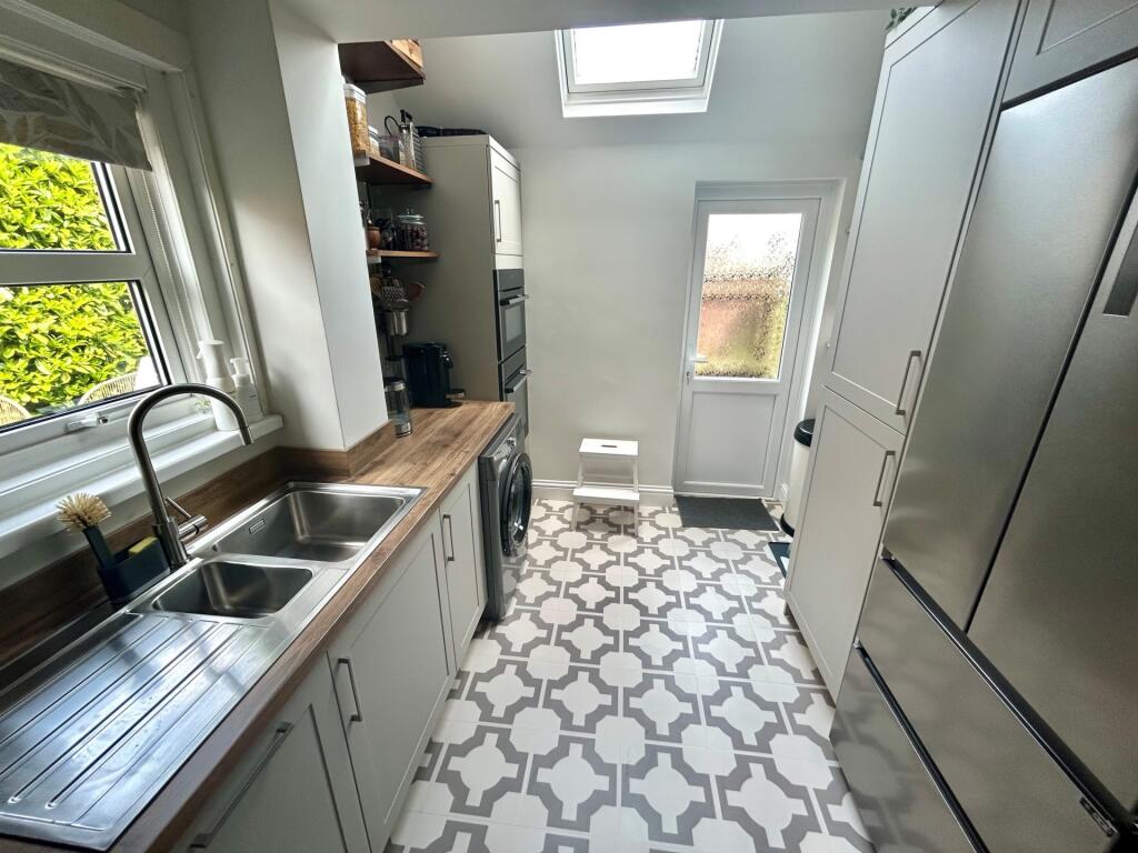 Additional image 10 of Manor Road, Yeovil, BA20