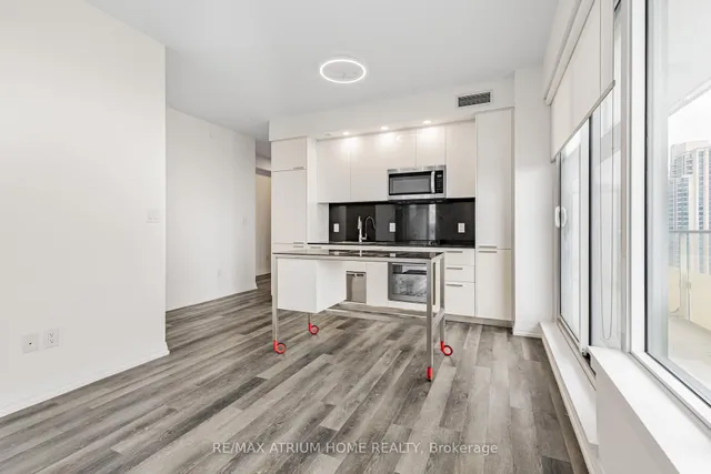 Additional image 4 of 75 Canterbury Pl Unit 2102