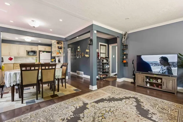 Additional image 8 of 260 Chine Dr