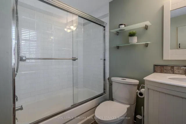 Additional image 25 of 1386 Treeland St