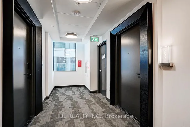 Additional image 41 of 60 Princess St Unit 202 SE