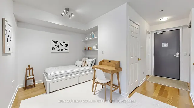 Additional image 16 of 30 Grand Trunk Cres Unit 3205