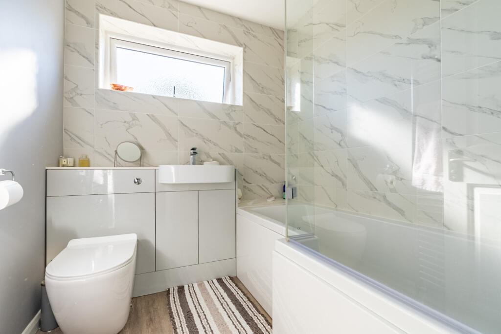 Additional image 17 of Craiglands, St. Albans, Hertfordshire, AL4