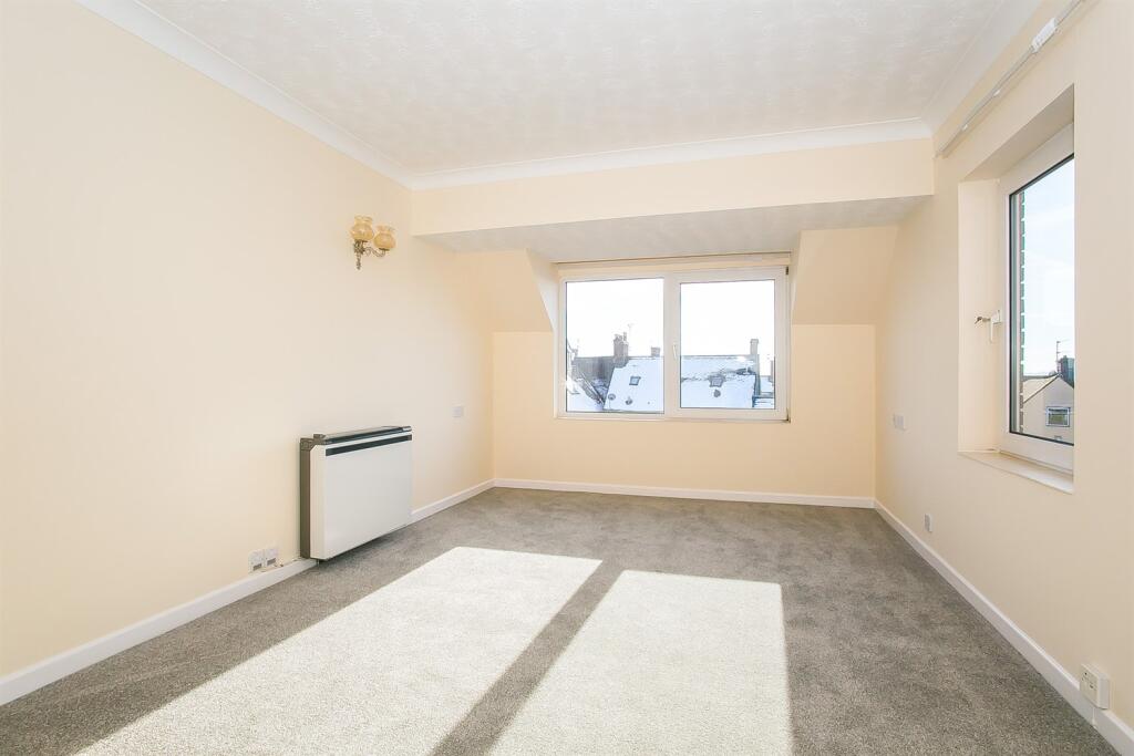 Additional image 4 of Homecanton House, Carrington Way, Wincanton, BA9