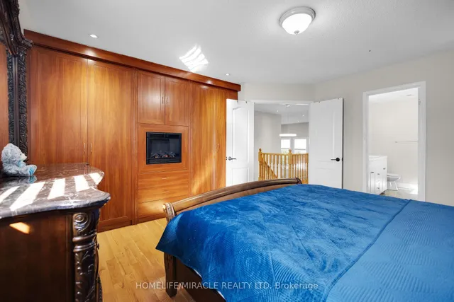 Additional image 28 of 49 Sedgewick Circ