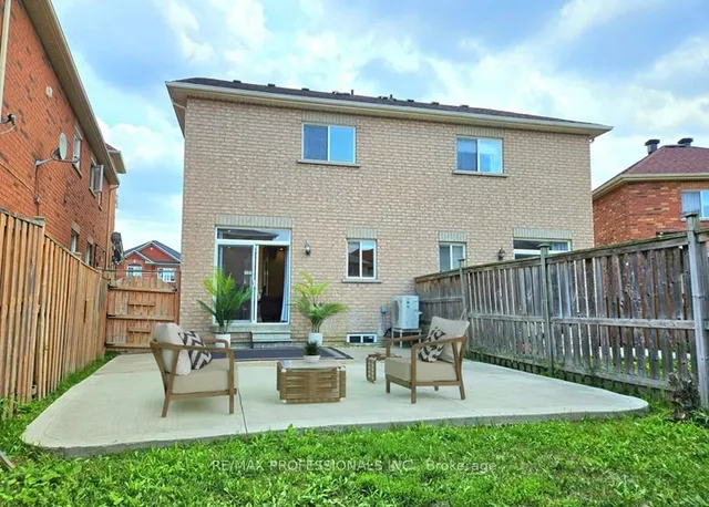 Additional image 43 of 89 Calm Waters Cres