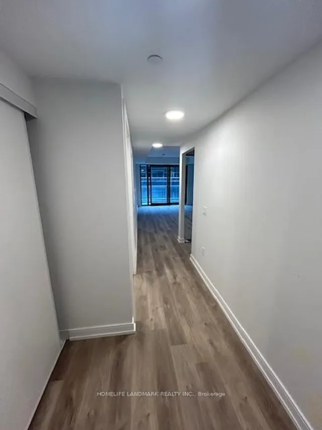 Additional image 13 of 1 Jarvis St Unit 13