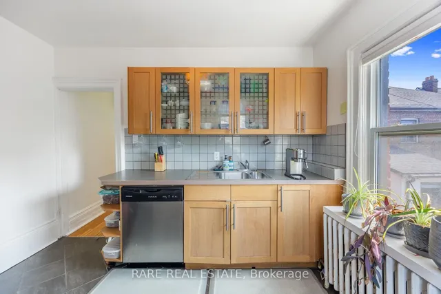 Additional image 36 of 56 Brock Ave