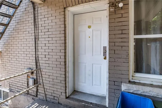 Additional image 42 of 18 Barnesdale Ave