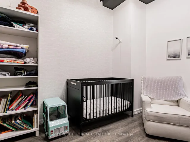 Additional image 21 of 194 Merton St Unit 407