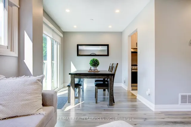 Additional image 17 of 2 Lawnview Crt