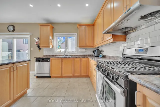 Additional image 21 of 16 Redearth Gate