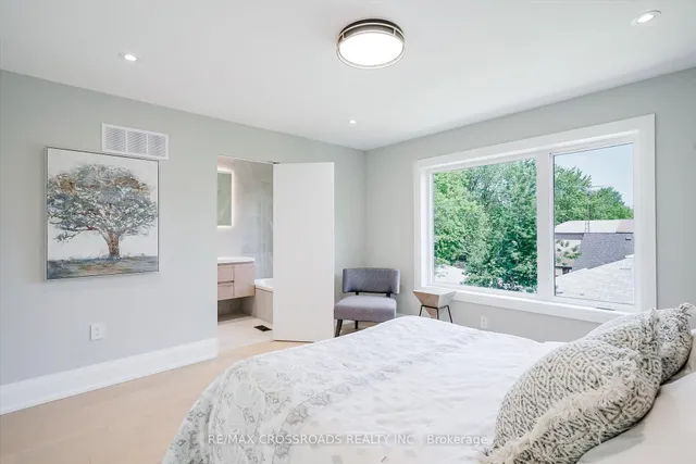 Additional image 23 of 106 Park St