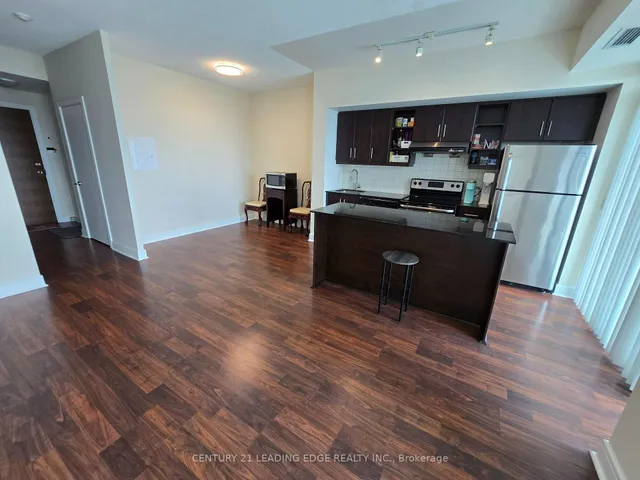Additional image 7 of 35 Brian Peck Cres Unit 914