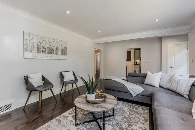 Additional image 24 of 936 Harvey Pl