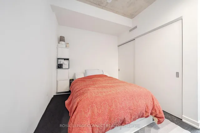 Additional image 4 of 39 Brant St Unit 206