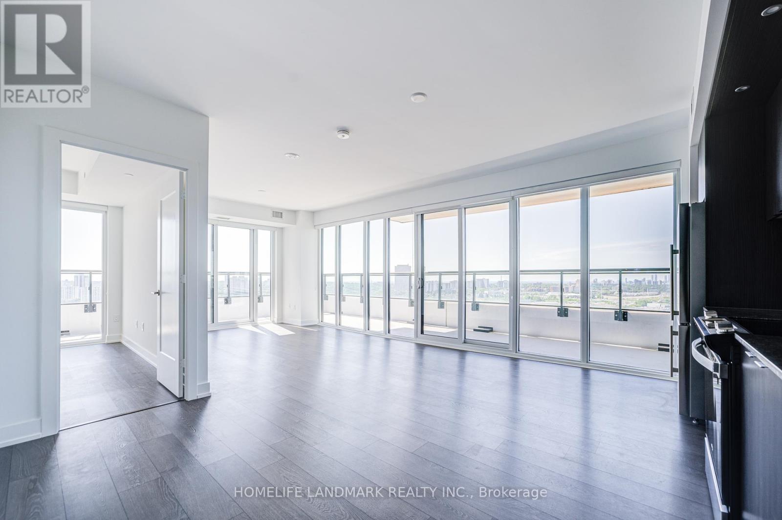 2109 - 30 INN ON THE PARK DRIVE|Toronto (Banbury-Don Mills), Ontario M3C0P7