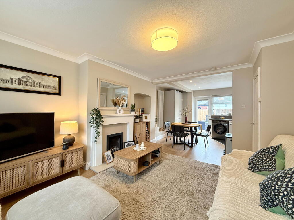 Additional image 3 of Broom Hall Crescent, Acocks Green