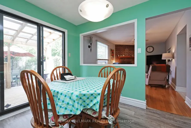 Additional image 23 of 523 Petawawa Cres