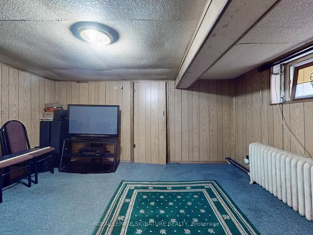 Additional image 38 of 153 Castlefield Ave