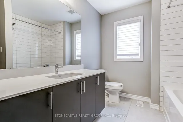 Additional image 21 of 526 Beam Crt