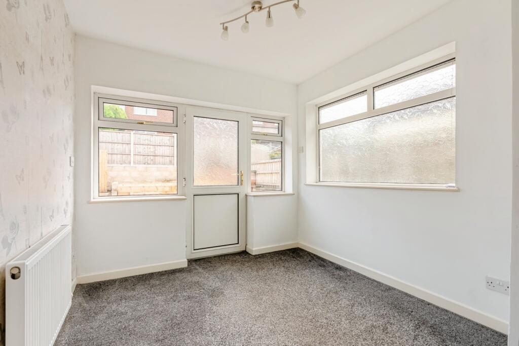 Additional image 9 of Casterton Avenue, Burnley, Lancashire, BB10